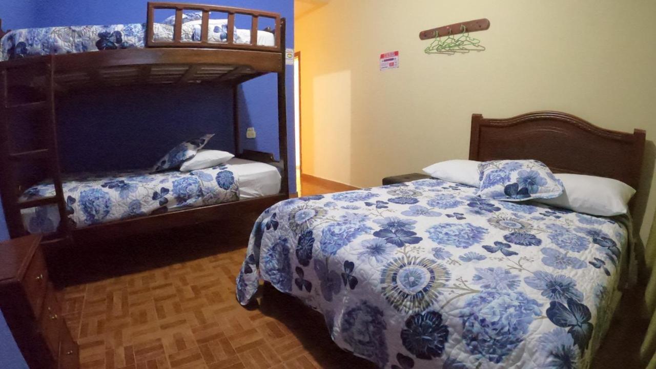 Hostal Casa Montoya Banos  Exterior photo
